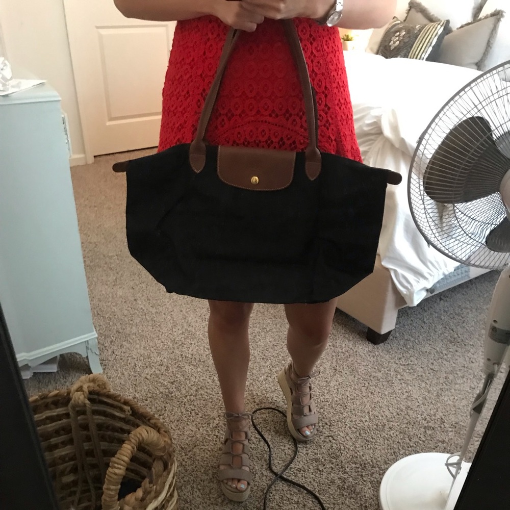 Black Longchamp Tote (medium)
